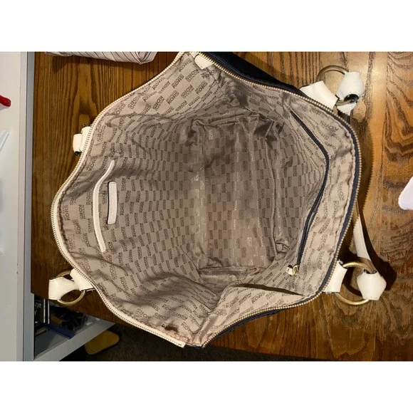 Michael Kors Navy Blue Nylon Tote Bag with Cream Leather Trim and Gold Hardware - Picture 11 of 15